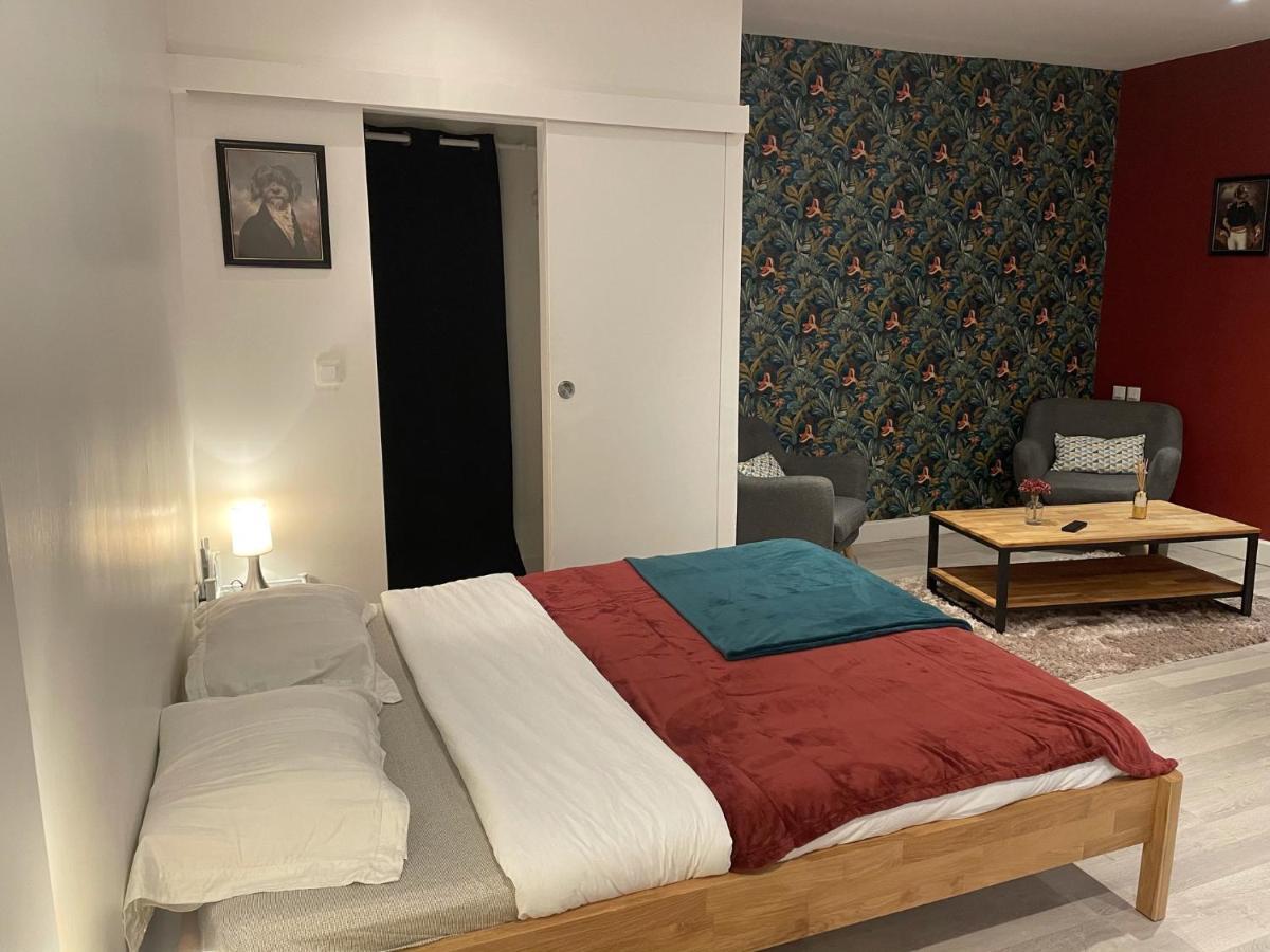Appartement Le Relais Du Petit Lion à Blois Extérieur photo