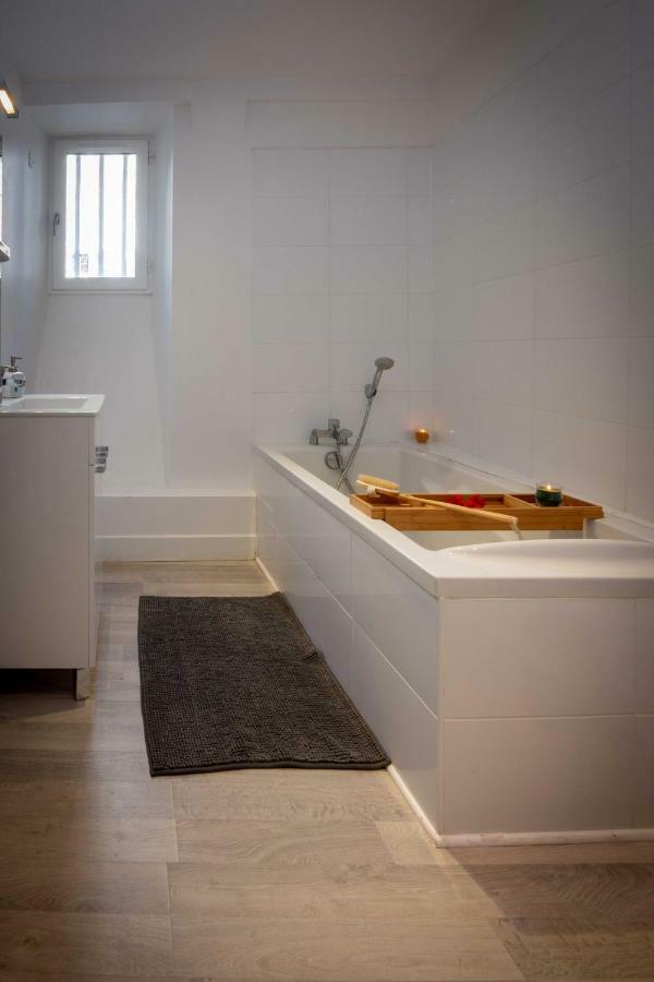 Appartement Le Relais Du Petit Lion à Blois Extérieur photo